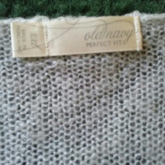 Old Navy sleeveless top - Picture 3 of 8